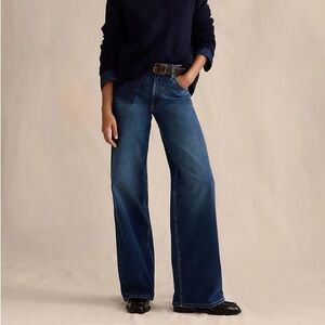 Banana Republic Dark/Medium wash Blue Flare/Wide Leg Jeans 30/10